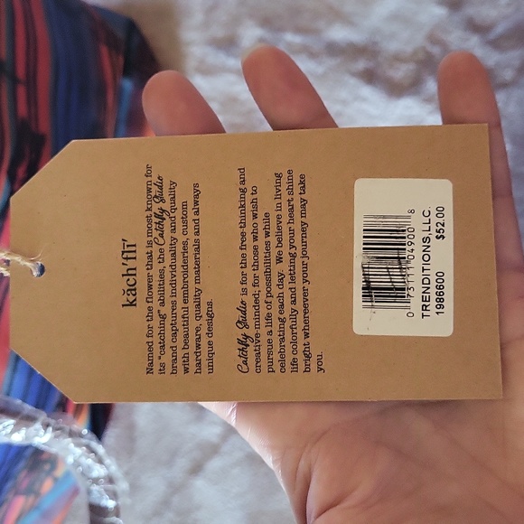 NWT!Catch fly Tote purse and small bag. - Picture 8 of 8